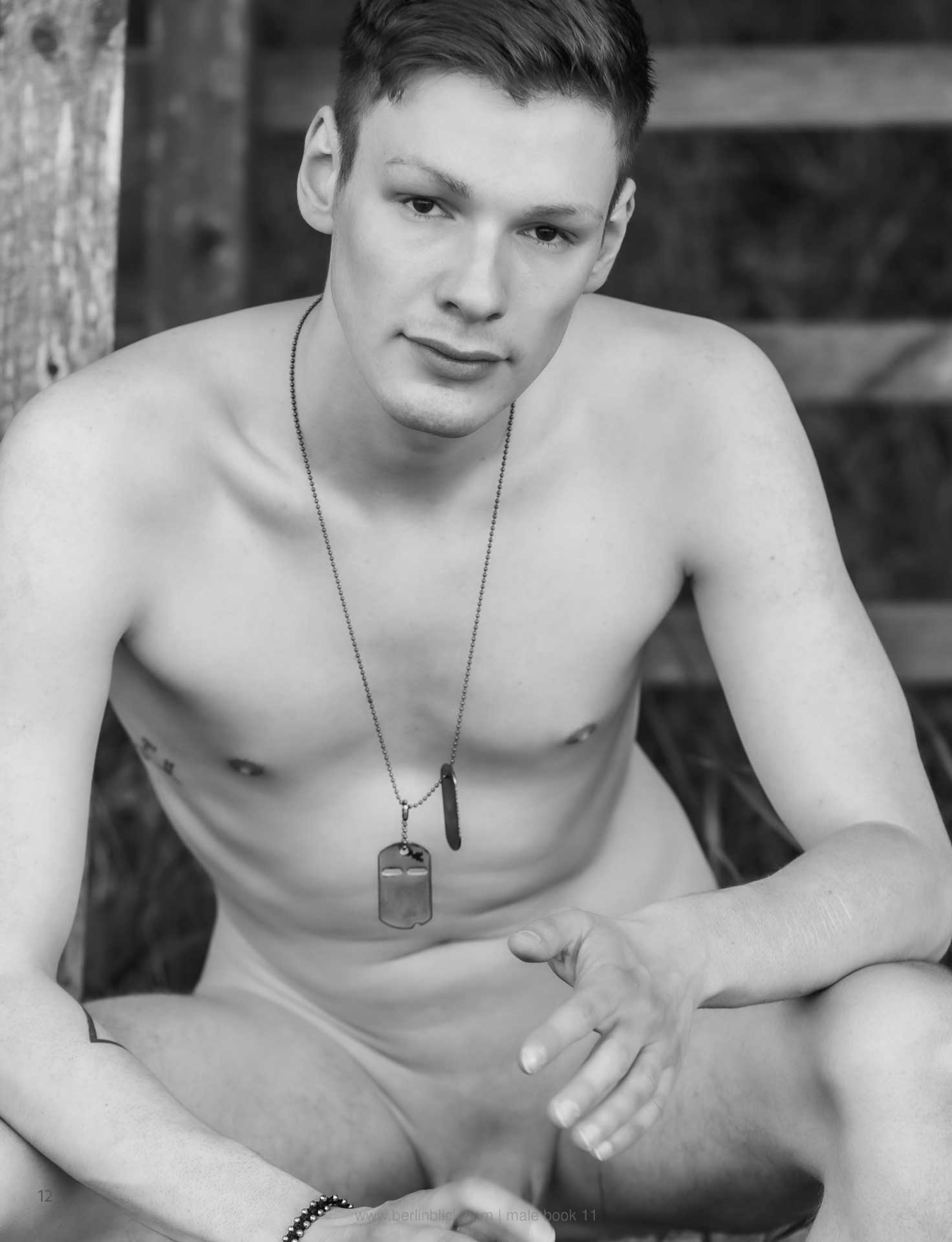 MaleBook-11-Ben-berlinblick-12